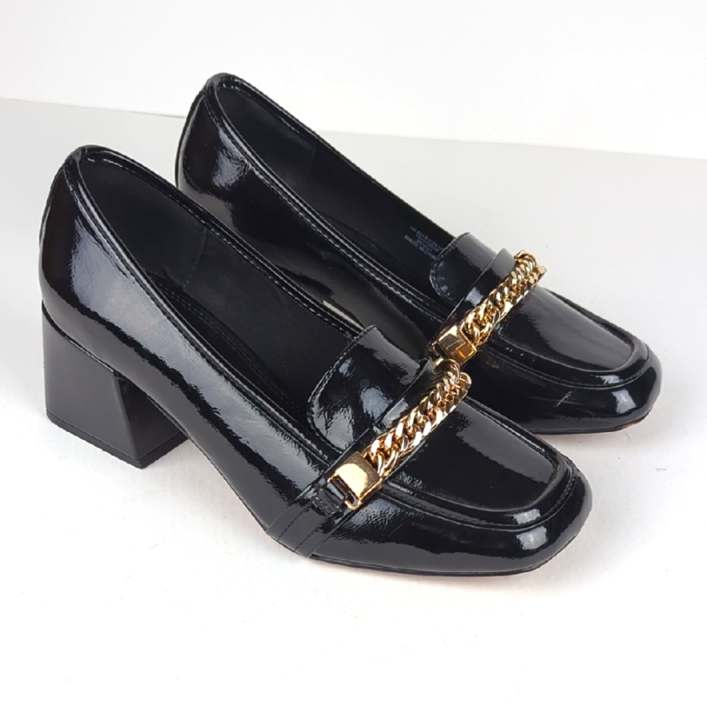 ASOS DESIGN Black Patent Heeled Loafers with Gold Chain – US 7 / UK 5W / EU 38